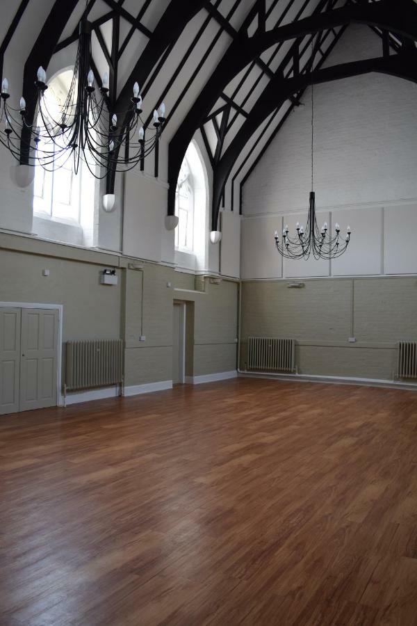 Ludlow Mascall Centre エクステリア 写真